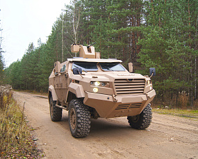 Related photo «‎VOLAT is exhibiting the entirely new 4x4 Light Armored Vehicle (LAV) MZKT-490101 » №1