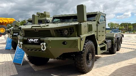 The MZKT-690400 wheeled chassis was unveiled in Belarus