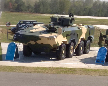 Фота па тэме «‎«Захад-2021»: знаёмства кiраўнiка дзяржавы з БТР V2» №2