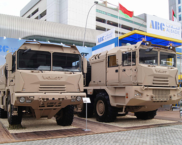 Фото по теме «‎Наследный принц Абу-Даби посетил стенд VOLAT на выставке IDEX 2017» №1