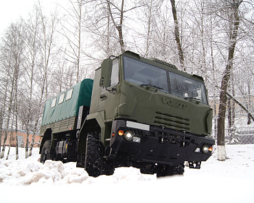 Фота па тэме «‎Тактычны аўтамабіль МЗКТ-550130 з правым размяшчэннем рулявога кола» №3
