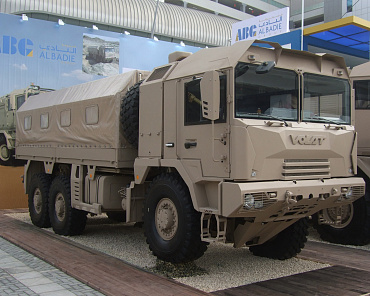 Фото по теме «‎Наследный принц Абу-Даби посетил стенд VOLAT на выставке IDEX 2017» №2