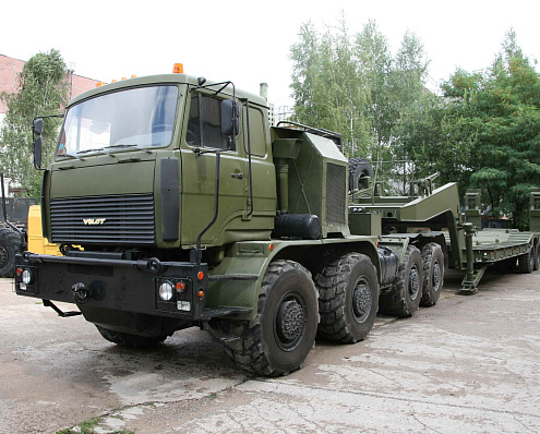 Heavy equipment transporter MZKT-742952+937830, big picture #1