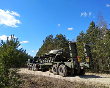 Related photo «‎A NEW SEMI-TRAILER TRUCK MZKT-741501-010» №3