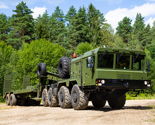 Аўтацягнік МЗКТ-741501+720100, вялікі малюнак №2