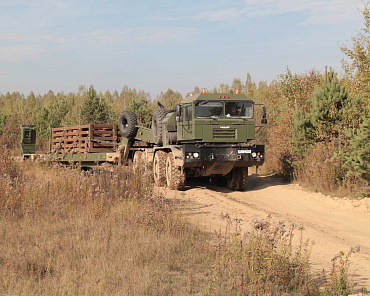 Related photo «‎Volat update truck tractor MZKT-742960» №6