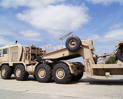 Heavy equipment transporter MZKT-741351+999421+837211, big picture #2