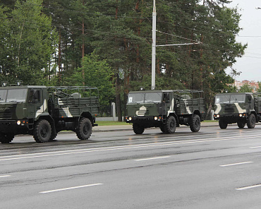 Related photo «‎On July 3th VOLAT's vehicles took part in the parade! » №1