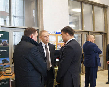 Фото по теме «‎Итоговая коллегия Госкомвоенпрома» №3