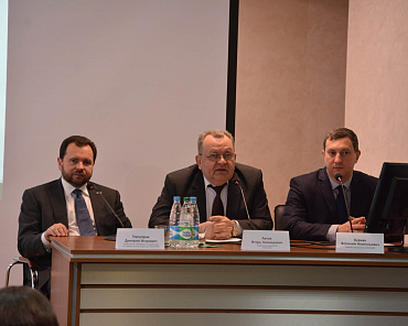 Фото по теме «‎Торжественное открытие памятного знака первому конструктору Б.Л. Шапошнику» №1